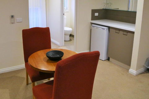 Allansford Hotel Motel - Accommodation Search 2