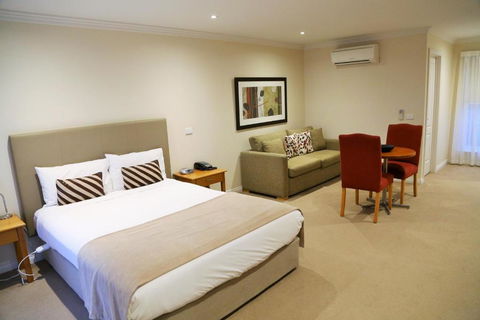 Allansford Hotel Motel - Accommodation Search 0