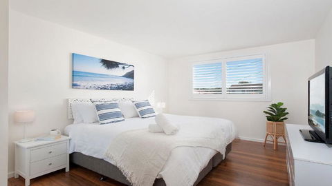 Aloha Beach House - Accommodation Search 4