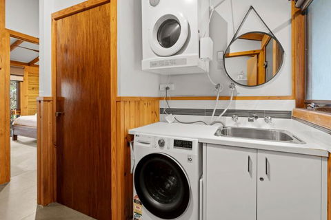 Alpine Creek House And Cabin - Accommodation Search 4