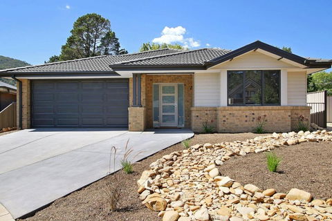 Alpine Knights Stylish Luxury - Accommodation Search 1