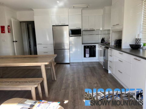 Alpine Mountain View 3 - Jindabyne - Accommodation Search 4