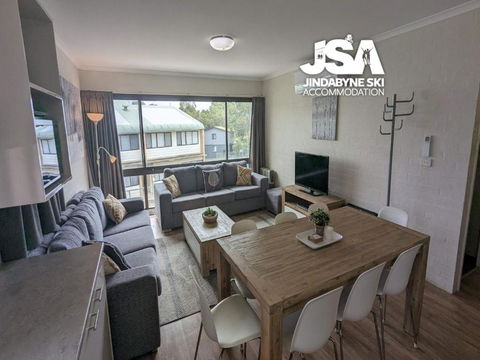 Alpine Mountain View 40 - Accommodation Search 1