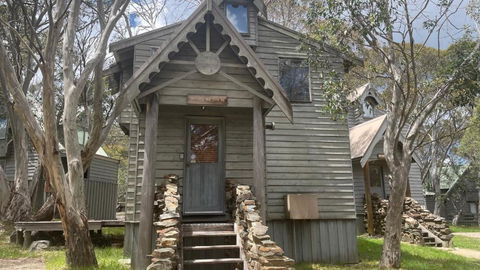 Alpine Retreat - Accommodation Search 1