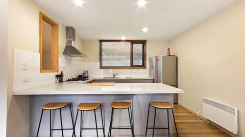 Alpine Walkabout - Accommodation Search 3