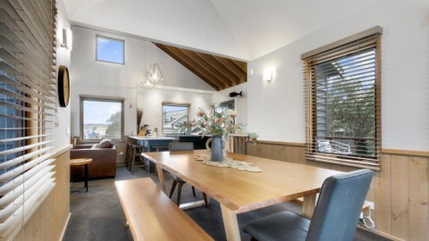 Altitude - Accommodation Search 4