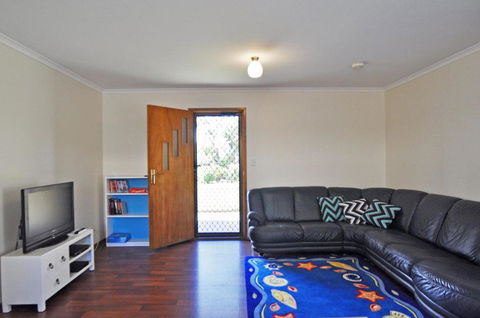 Alwyns By The Sea - Accommodation Search 1