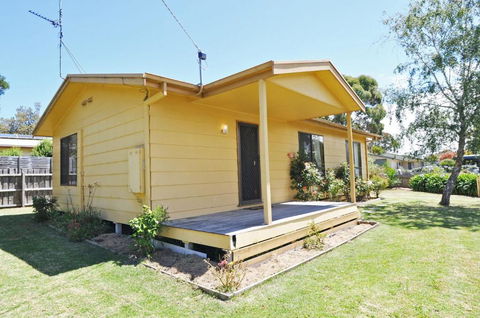 Alwyns By The Sea - Accommodation Search 0