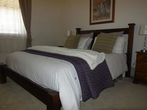 Amalie Cottage Waikerie Unit 1 - Accommodation Search 3