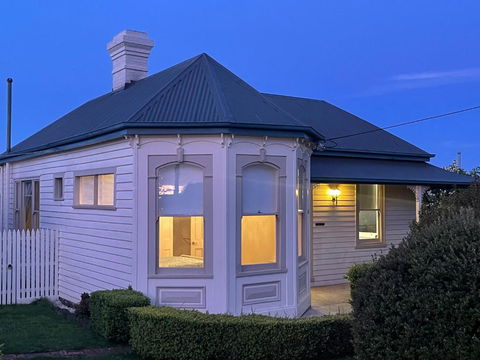 Amaroo Guest House - Accommodation Search 1