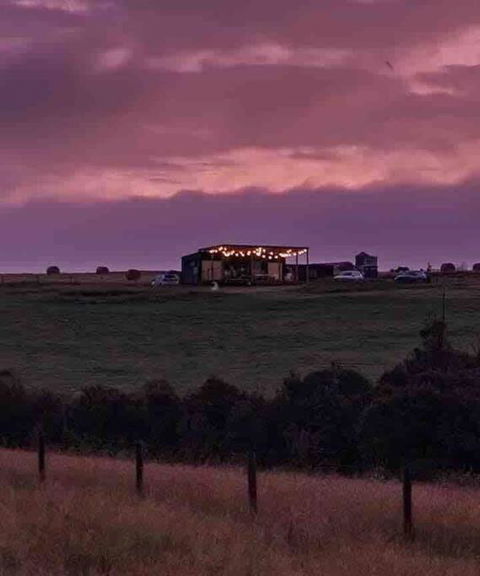 Amaroo - Accommodation Search 0