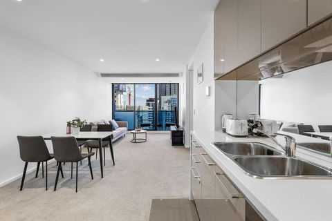 Amazing Bay Views & Spacious In Southbank 2B2B1C - Accommodation Search 4