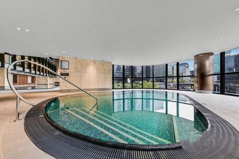 Amazing City View 2BR Yarra River Free Parking - Accommodation Search 4