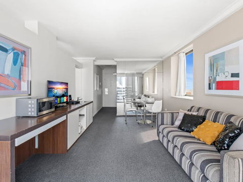 Amazing Suite With Beach Views At Prime Location - Accommodation Search 3