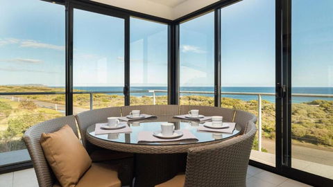 Amazing Views By Ready Set Stay - Accommodation Search 3