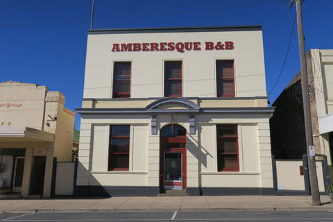 Amberesque B&B - Accommodation Search 0