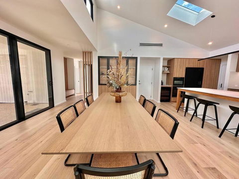 Amila - Central Location With Designed Spaces - Accommodation Search 0