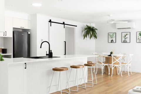 Amiri On Holbrook - Pet Friendly - Accommodation Search 1