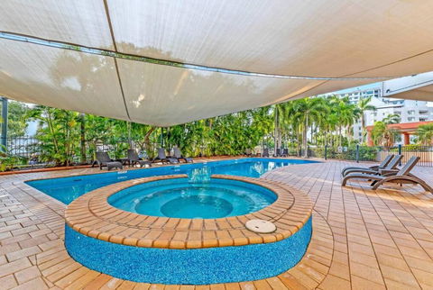 An Exceptional Seaside Esplanade Locale With Pool - Accommodation Search 1