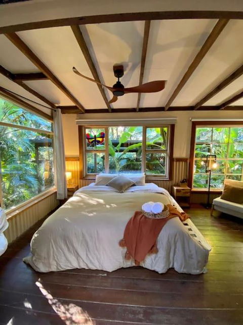 Ananda Eco House - Eco Rainforest Retreat - Accommodation Search 4