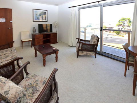 Anchorage 10 - Accommodation Search 2