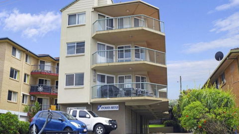Anchors Aweigh Unit 6 - Accommodation Search 4