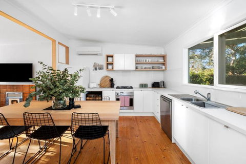 Anglesea Beach House 2 - Accommodation Search 1