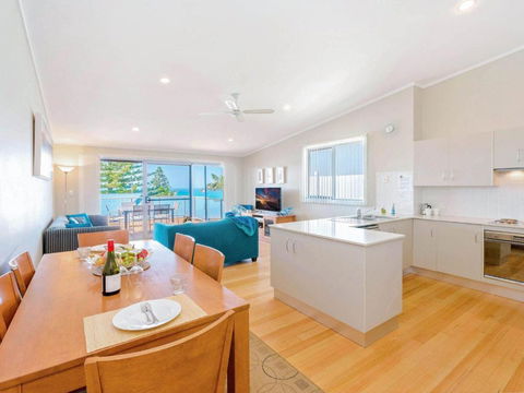 Angourie Blue 4 - Accommodation Search 2