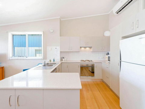 Angourie Blue 4 - Accommodation Search 4