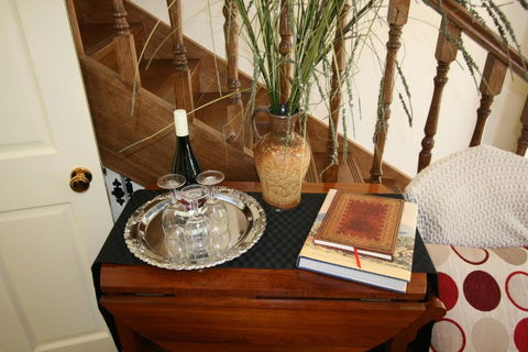 Annies Garden Cottage - Accommodation Search 4