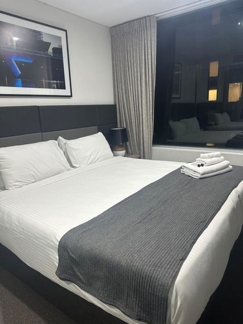 ANTEA 2br Embassy 1207 - Accommodation Search 3