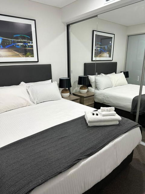 ANTEA 2br Embassy 1207 - Accommodation Search 4