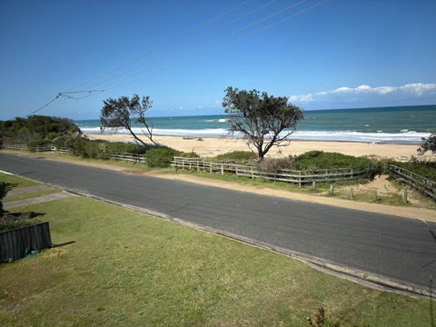 Amani Beach Haus, On The Beach - Accommodation Search 1