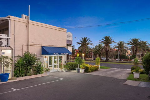 Alexander Motor Inn - Accommodation Search 4