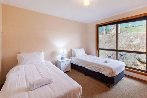 Alpine Activity Centre - Accommodation Search 4