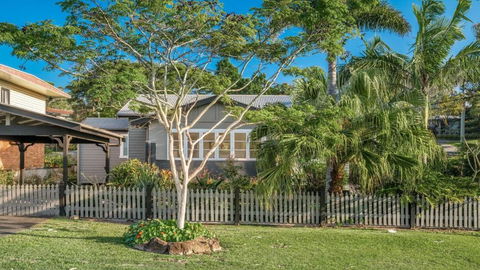 Alkira - Accommodation Search 0