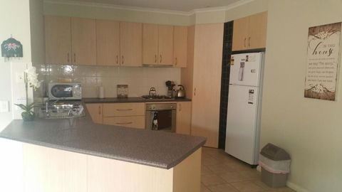 Annesley Central - Accommodation Search 1