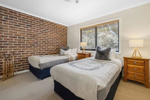 Albina - Accommodation Search 4