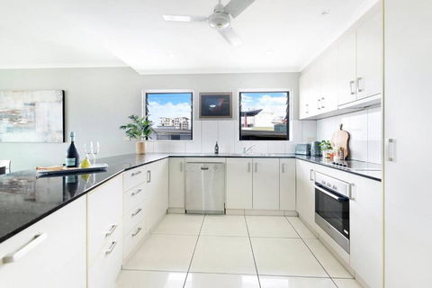 Alta Vista - City View Oasis In The Heart Of Darwin - Accommodation Search 4