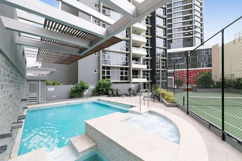 Amazing River View - 3 Bedroom Apartment - Brisbane CBD - Netflix - Fast Wifi - Carpark - Accommodation Search 2