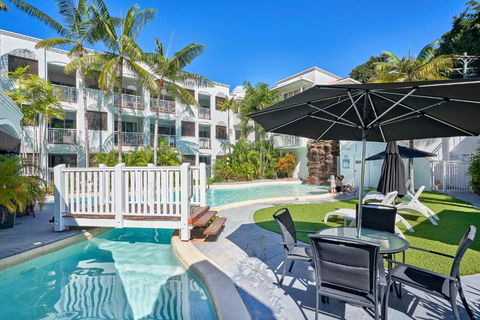 Alassio Apartments With Direct Pool Access Palm Cove - Accommodation Search 0