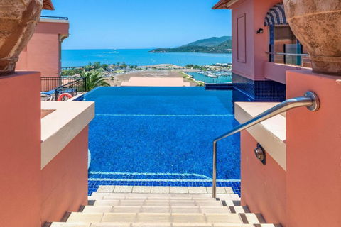 Airlie Dream - Accommodation Search 1