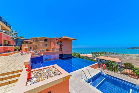 Airlie Dream - Accommodation Search 0