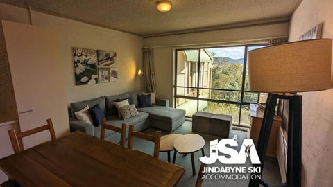 Alpine Mountain View Kirwan 9 - Accommodation Search 3