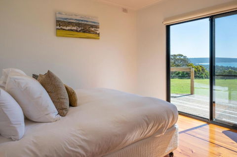 Antechamber Bay Retreats - Accommodation Search 3