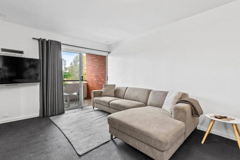 Apartment 10 Burswood - Accommodation Search 4