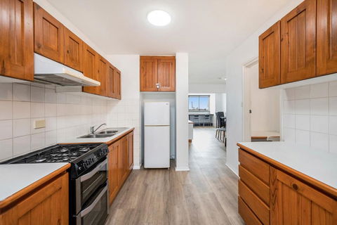 Apartment 201 - Fremantle Studio Apartment With Ocean And Harbour Views - Accommodation Search 2