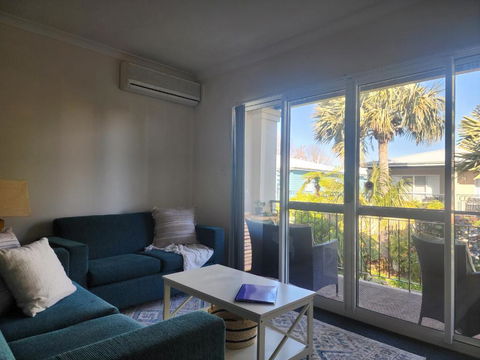 Apartment In Apollo Quays Resort With Shared Jetty - Accommodation Search 4