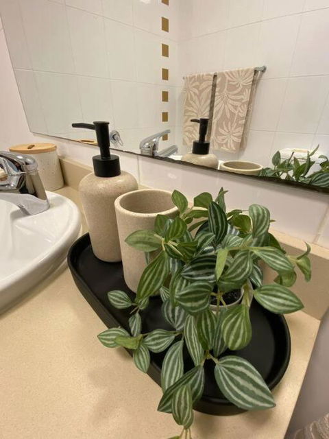 Apartment In Chiswick With Pool, Sauna & Gym - Accommodation Search 1