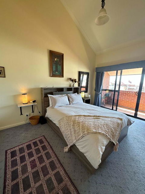 Apartment In The Heart Of Bathurst Walk Everywhere - Accommodation Search 0